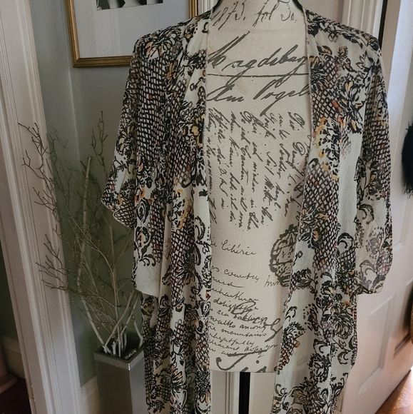 Xhilaration Tops - Womens top nwot